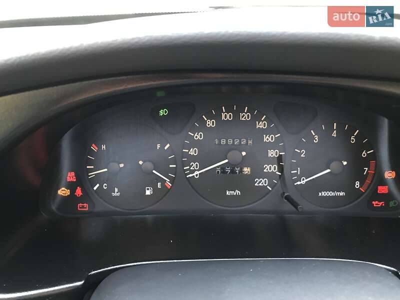 Седан Daewoo Lanos 2008 в Гусятині