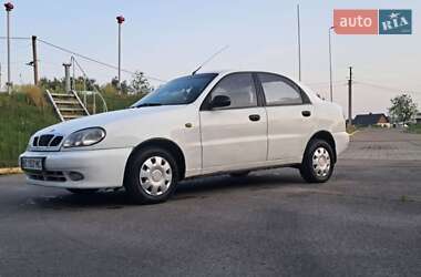 Седан Daewoo Lanos 2006 в Ратным