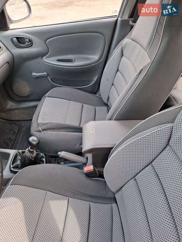 Седан Daewoo Lanos 2009 в Рожище