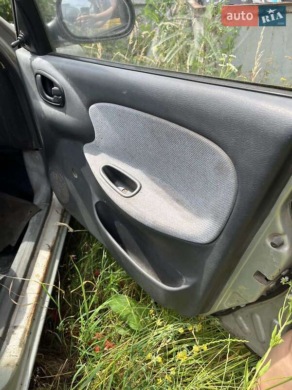 Седан Daewoo Lanos 2007 в Львові