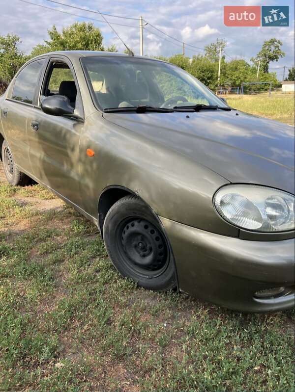 Седан Daewoo Lanos 2005 в Днепре