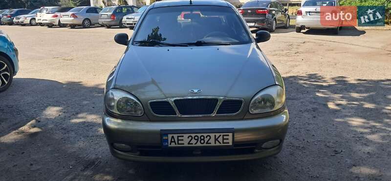 Хэтчбек Daewoo Lanos 2003 в Днепре