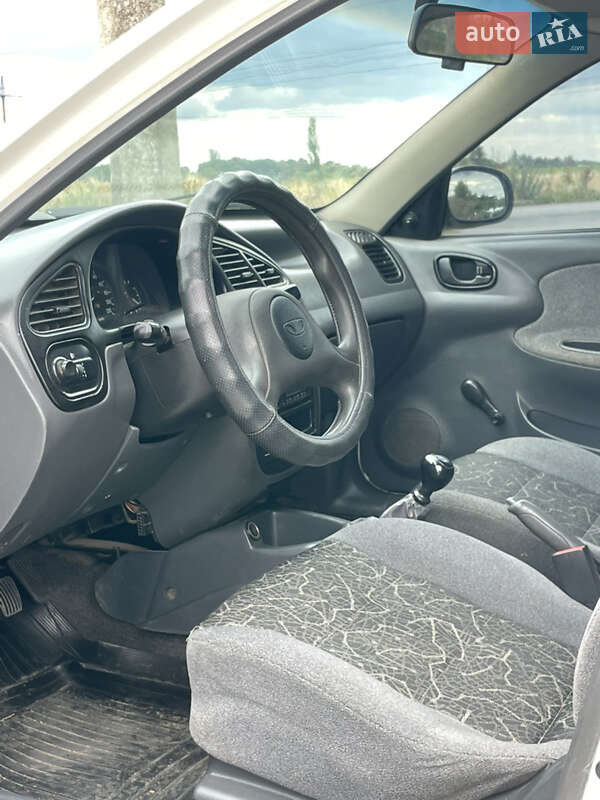 Седан Daewoo Lanos 2004 в Черкассах
