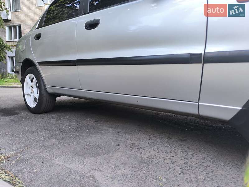 Седан Daewoo Lanos 2005 в Кропивницком