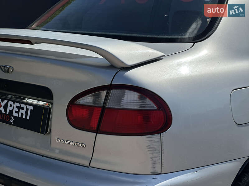 Седан Daewoo Lanos 2005 в Львове