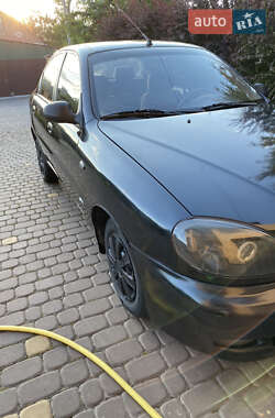 Седан Daewoo Lanos 2008 в 