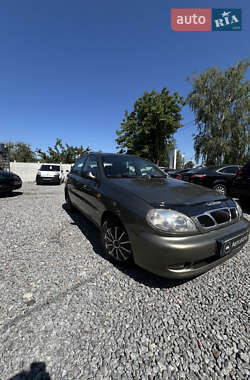 Хэтчбек Daewoo Lanos 2001 в 