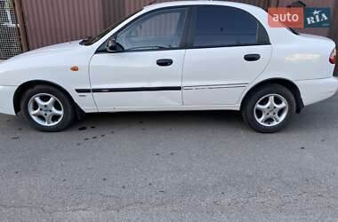 Седан Daewoo Lanos 2004 в 