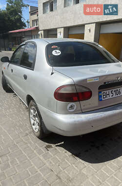 Седан Daewoo Lanos 2002 в 