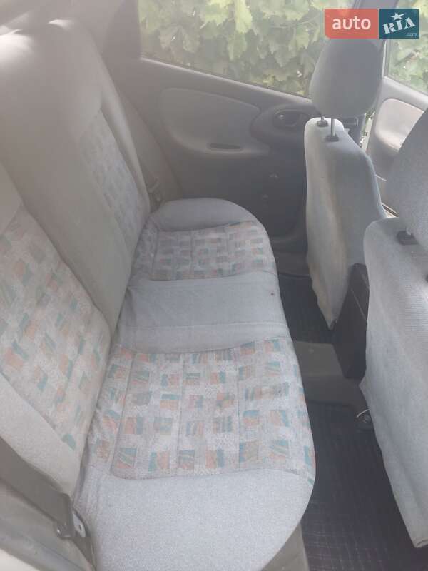 Хэтчбек Daewoo Lanos 2008 в Березнеговатом