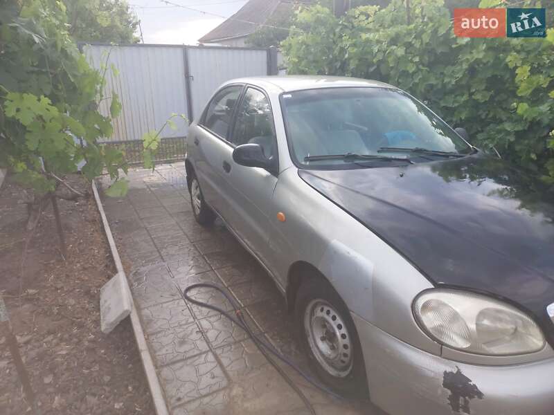 Хэтчбек Daewoo Lanos 2008 в Березнеговатом