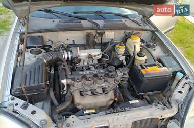 Седан Daewoo Lanos 2003 в 