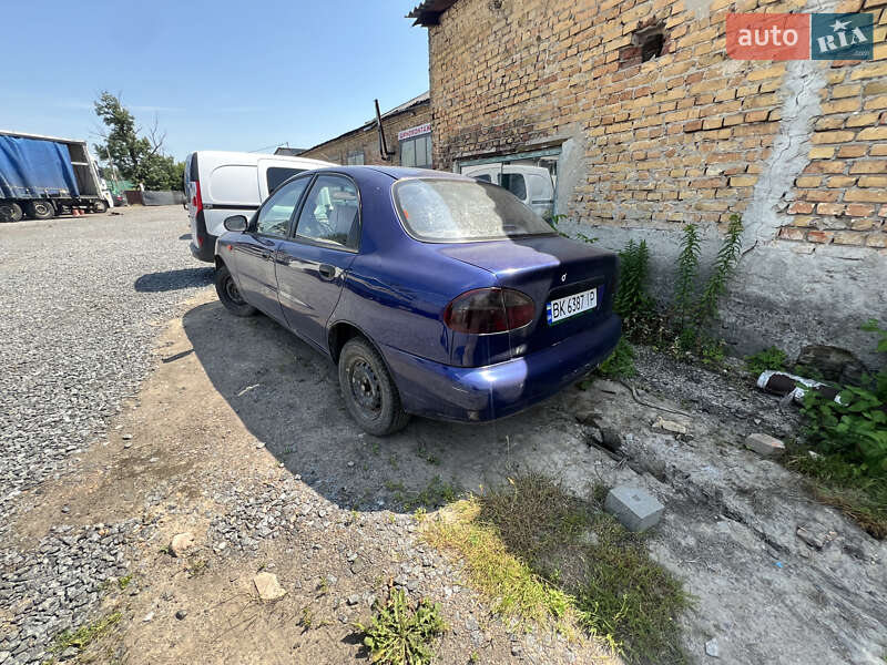 Седан Daewoo Lanos 2007 в Ровно