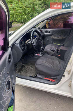 Седан Daewoo Lanos 2003 в Львове