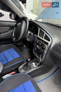 Седан Daewoo Lanos 2003 в 