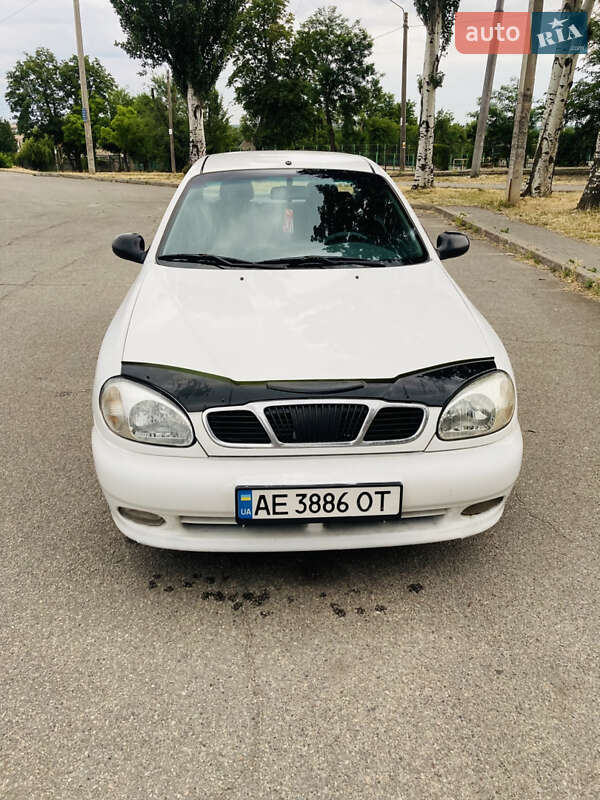 Седан Daewoo Lanos 2004 в Запорожье