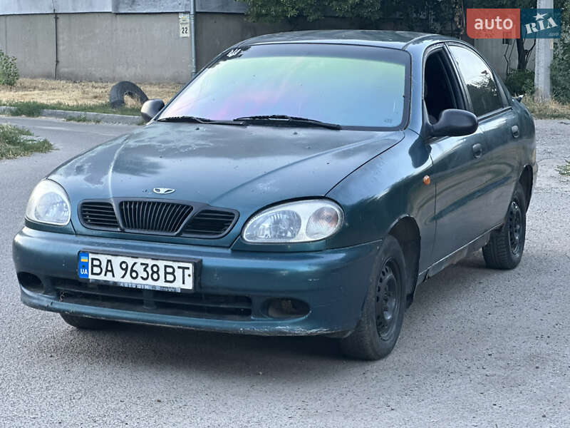 Daewoo Lanos 2001