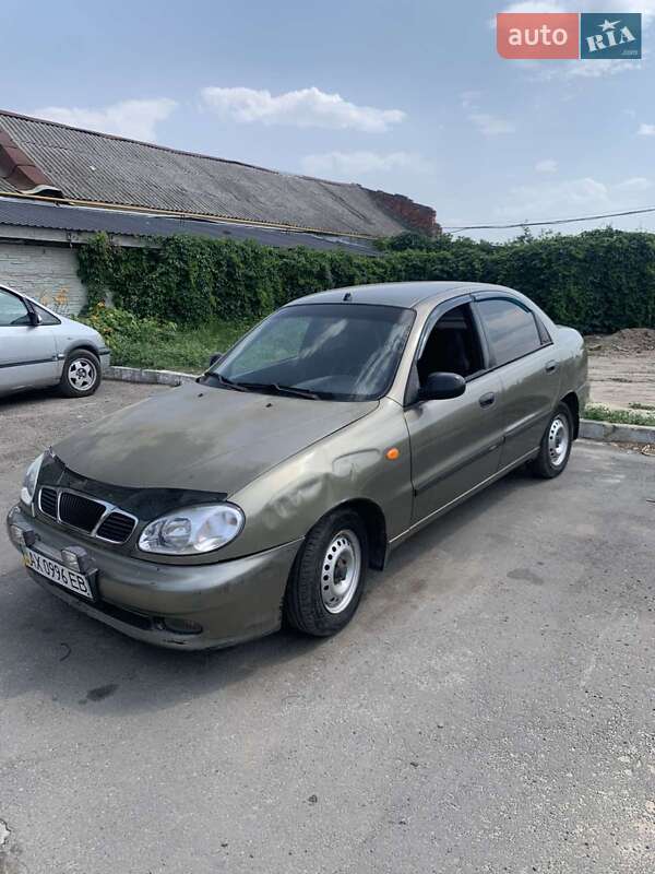Седан Daewoo Lanos 2003 в Харькове