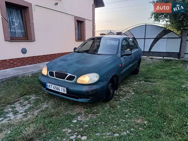 Седан Daewoo Lanos 1998 в Ивано-Франковске