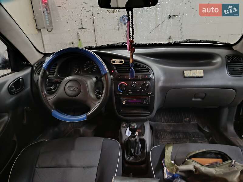 Седан Daewoo Lanos 2008 в Изюме