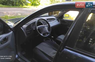 Седан Daewoo Lanos 2004 в 