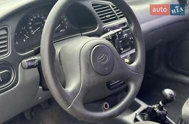 Седан Daewoo Lanos 2011 в 