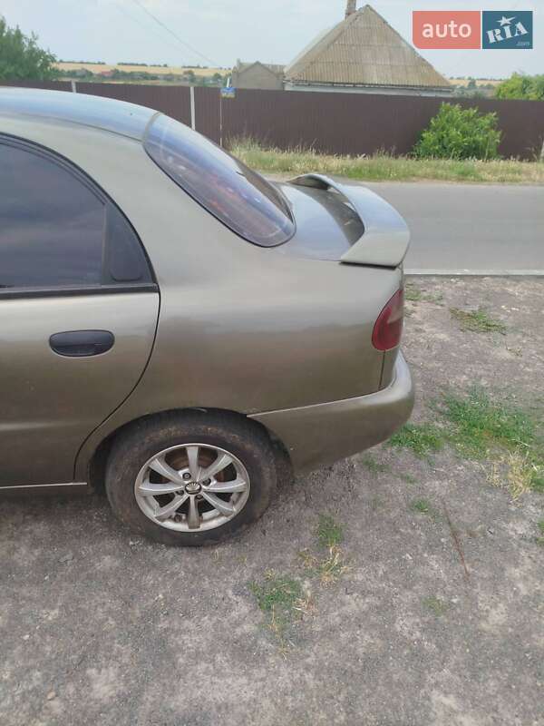Седан Daewoo Lanos 2006 в Очакове