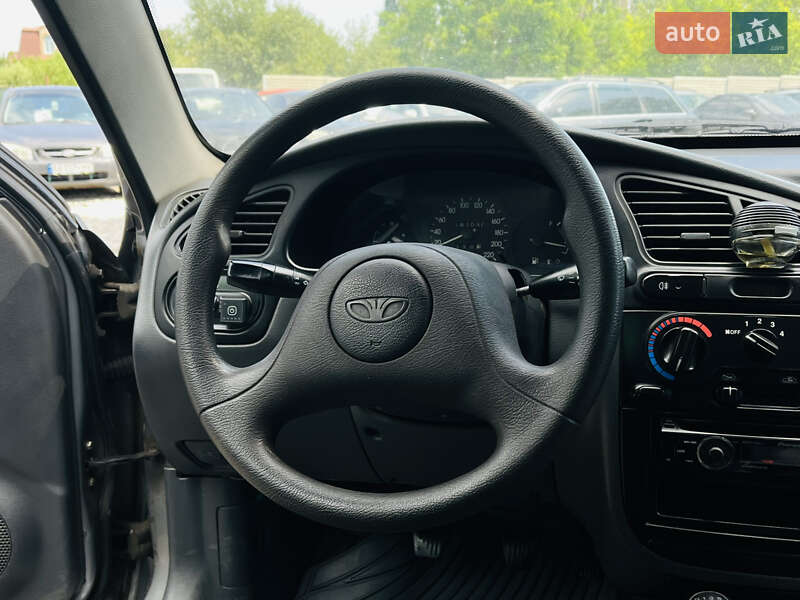 Седан Daewoo Lanos 2008 в Харкові