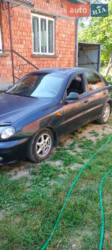 Седан Daewoo Lanos 2006 в Чернівцях