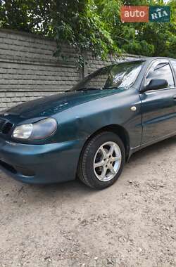 Седан Daewoo Lanos 2000 в Киеве