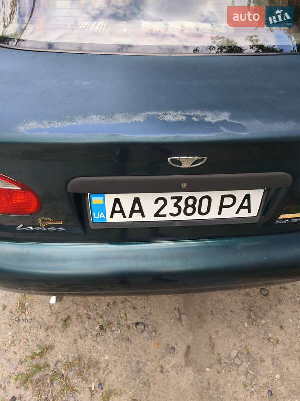 Седан Daewoo Lanos 2000 в Киеве