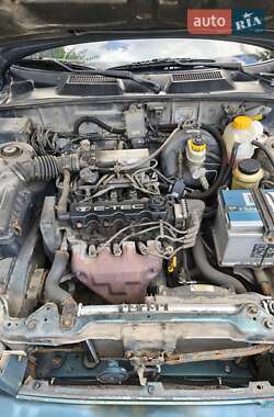 Седан Daewoo Lanos 2000 в Киеве