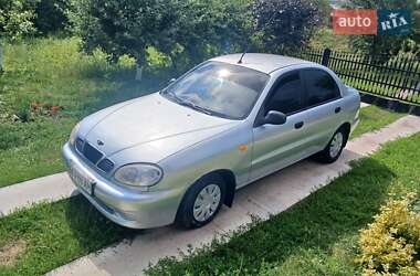 Седан Daewoo Lanos 2006 в Монастыриске