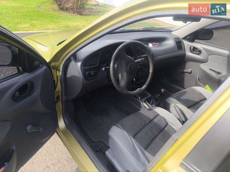 Седан Daewoo Lanos 2008 в Новомосковську
