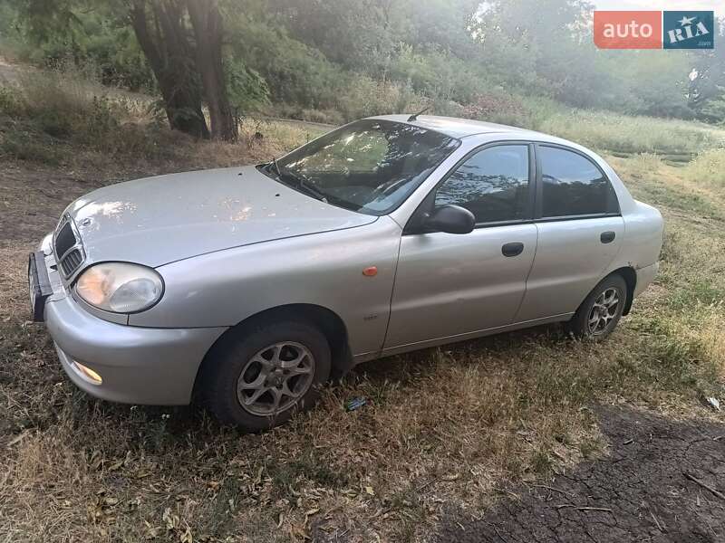 Седан Daewoo Lanos 2003 в Покровском