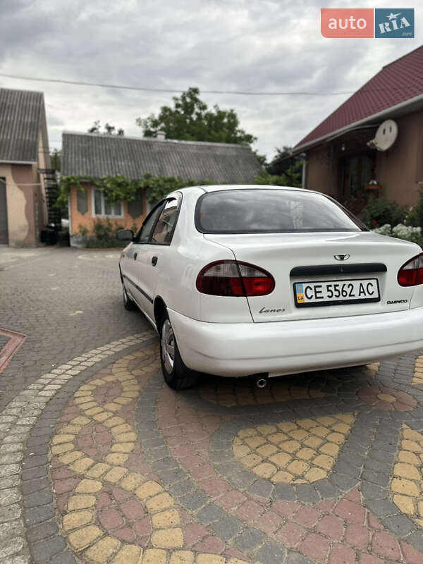 Седан Daewoo Lanos 2006 в Хотині
