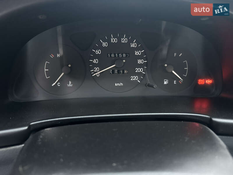 Седан Daewoo Lanos 2006 в Хотині