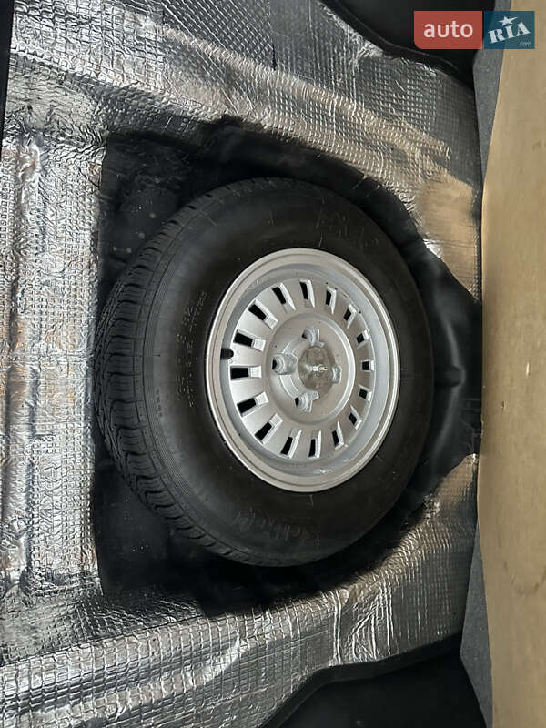 Седан Daewoo Lanos 2006 в Хотині