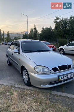 Седан Daewoo Lanos 2003 в Киеве