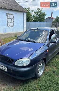 Седан Daewoo Lanos 2001 в Беляевке