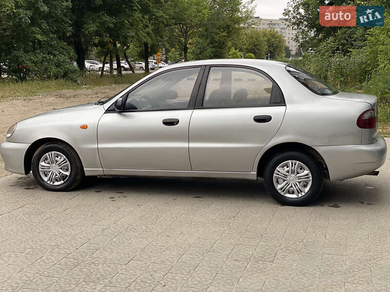Седан Daewoo Lanos 2006 в Городку