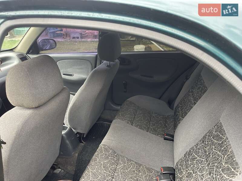 Седан Daewoo Lanos 2005 в Бродах