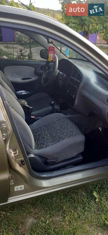 Седан Daewoo Lanos 2006 в Борщеве