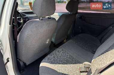 Седан Daewoo Lanos 2010 в 