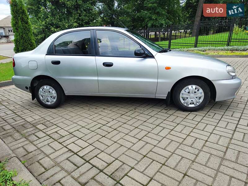 Седан Daewoo Lanos 2008 в Прилуках