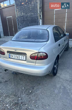 Седан Daewoo Lanos 2003 в 