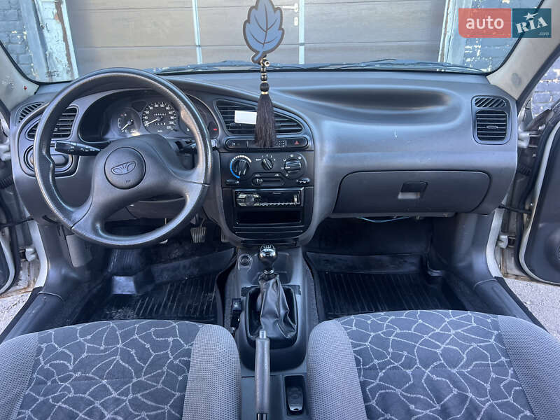 Седан Daewoo Lanos 2003 в Рівному