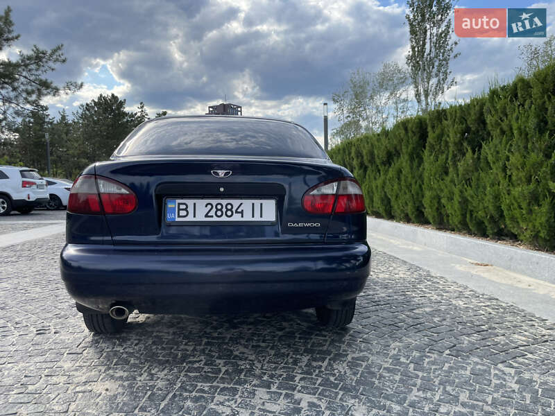 Седан Daewoo Lanos 2003 в Полтаві