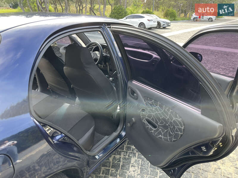 Седан Daewoo Lanos 2003 в Полтаві