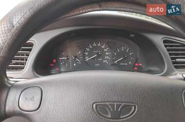 Седан Daewoo Lanos 2005 в Ужгороді